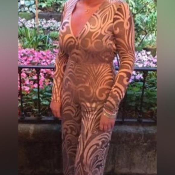 ASOS Premium Jumpsuit With Plunge Neck in Soft Devore Burnout NWT! Size 12 - Picture 4 of 4